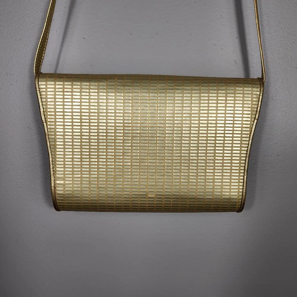 Charles Jourdan  Gold Leather Clutch Bag w/ Shoulder Strap Assymetric Flaws